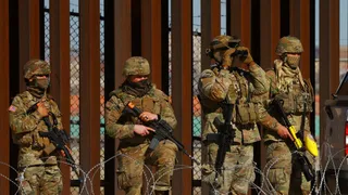 Photo of मिडिल ईस्ट में तनाव बढ़ा: अमेरिका ने भेजे 4500 सैनिक, ईरान से टकराव तेज