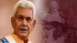 Photo of जम्मू-कश्मीर में तीन सरकारी कर्मचारी बर्खास्त, करते थे आतंकियों की मदद