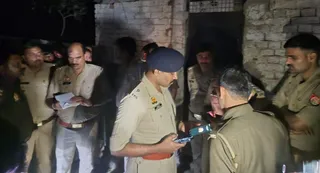 Photo of लखनऊ में मां-बेटे की गला घोंटकर हत्या, टब में मिला बेटे का शव